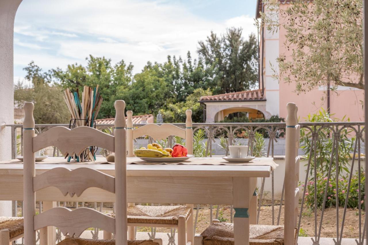 Le Residenze Del Golfo Di Orosei Aparthotel Bagian luar foto