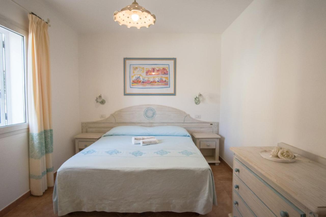 Le Residenze Del Golfo Di Orosei Aparthotel Bagian luar foto