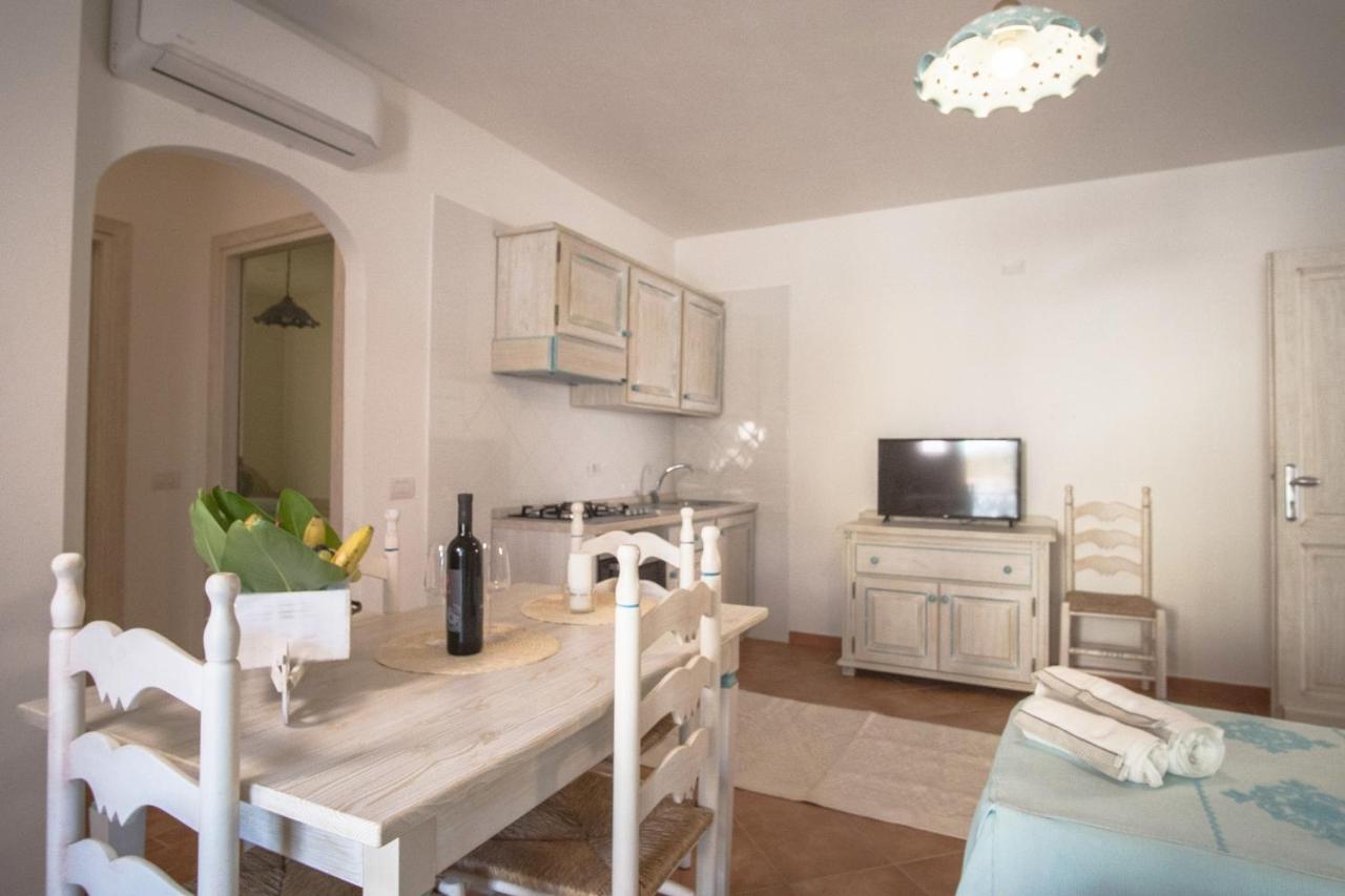 Le Residenze Del Golfo Di Orosei Aparthotel Bagian luar foto